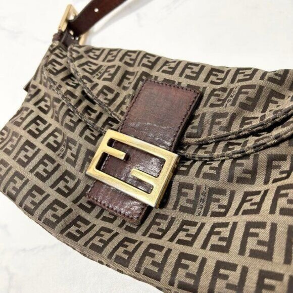 Authentic FENDI Mamma Zucca Zucchino Bucket Baguette Tan Gold Flap Bag Purse - Picture 9 of 15